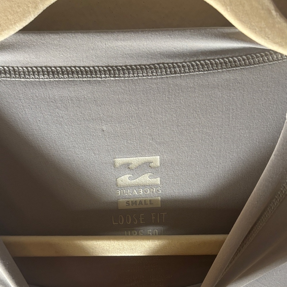 Billabong Silver Long Sleeve Tee Upf 50+ View 2